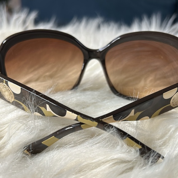 Coach Sunglasses - Picture 7 of 7
